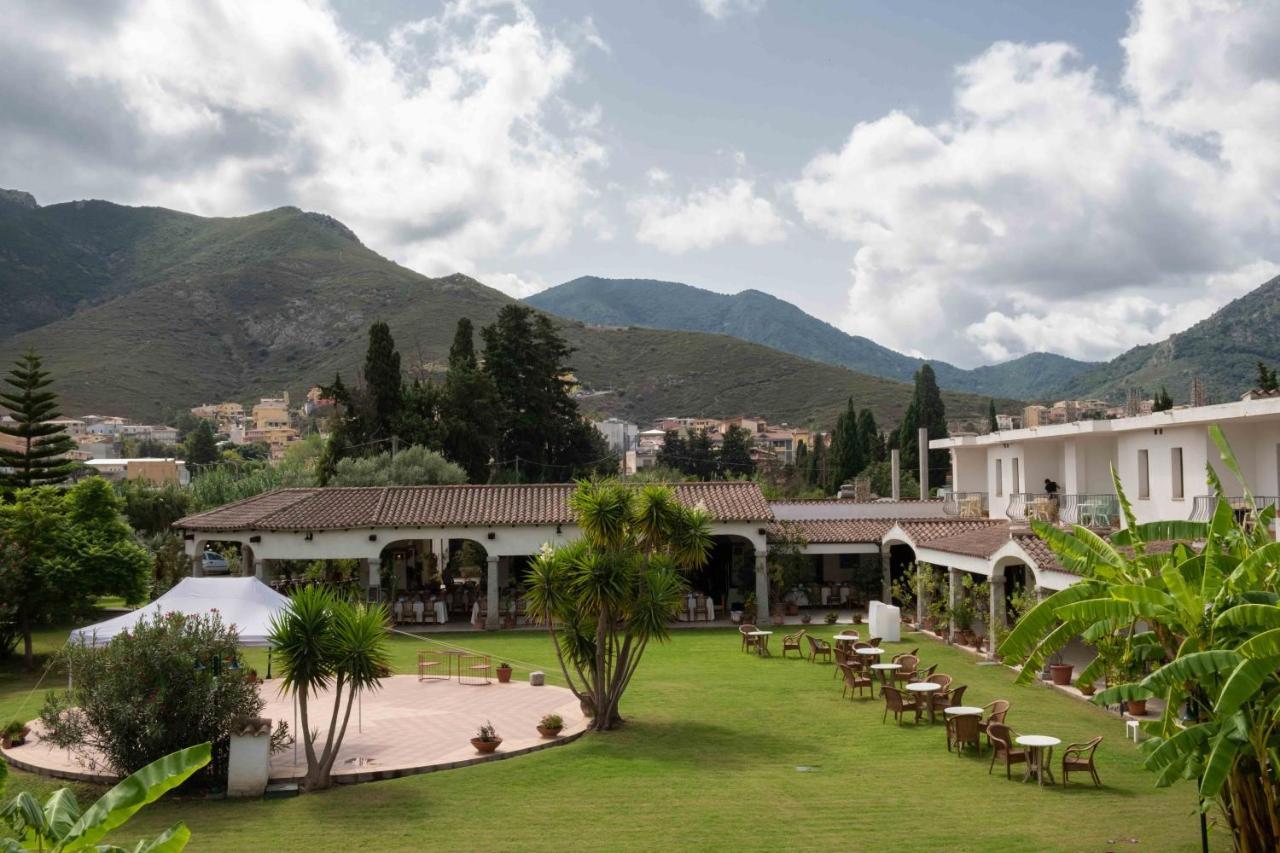 Hotel Domu Incantada Muravera Exterior photo